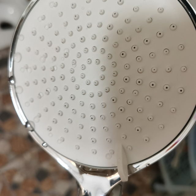 希望这个花洒能用一年以上