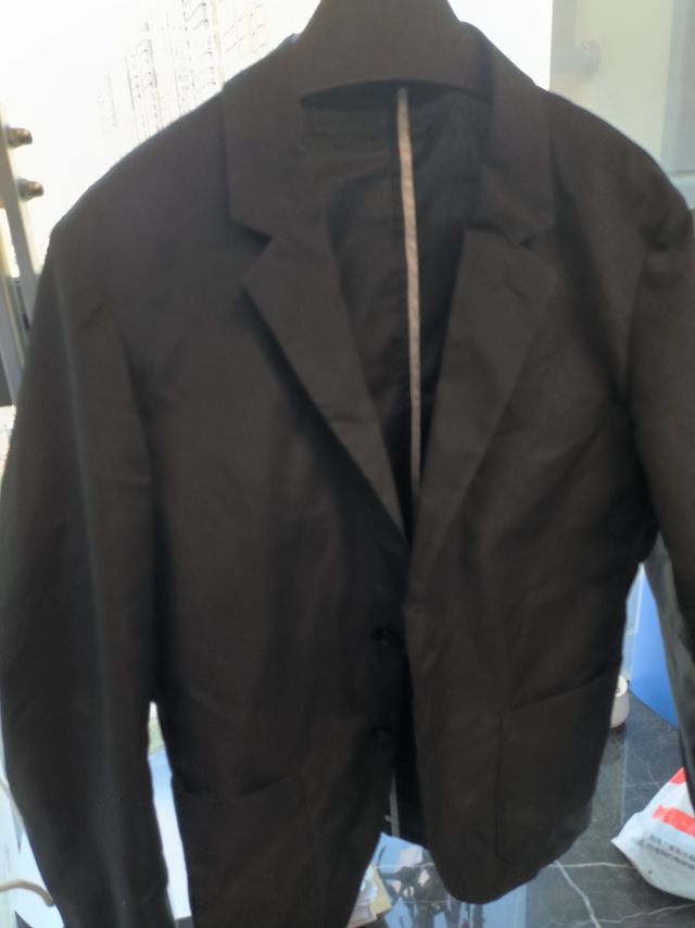 不太容易驾驭的休闲西服