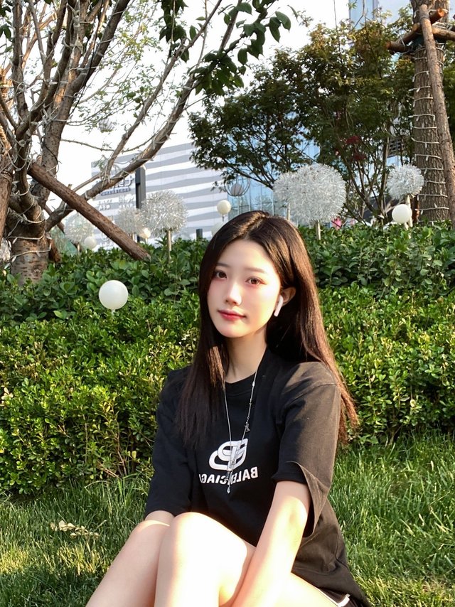 你浅浅的微笑就像乌梅子酱