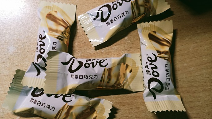 德芙糖果巧克力