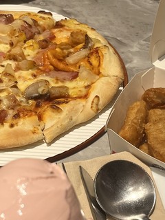 必胜客的榴莲披萨🍕yyds又臭又香