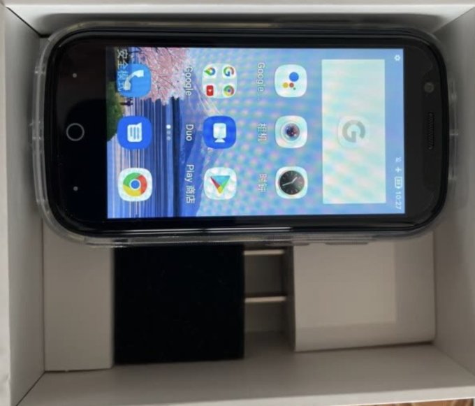 jelly 2:全球最小的android 4g智能手机