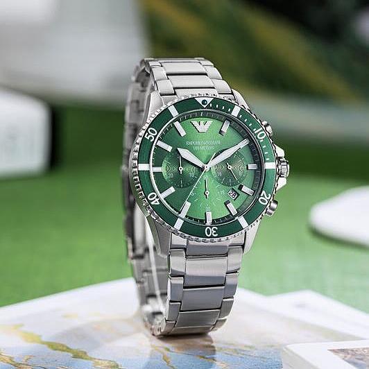 阿玛尼绿水鬼，不能错过的一款超经典时装表！