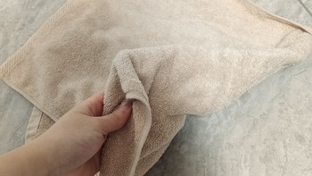 提升幸福感的家居好物 篇二百五十四：结实耐用的浅驼色柔软吸水毛巾