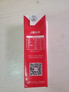 好喝的纯牛奶，供港一号100%牛奶