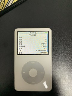 我的iPod 还能用哦，这个古董现在看来也很