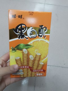 黑白配蛋卷零食焦糖奶香味香草