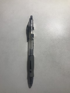 黑色笔十分适合学生的好物