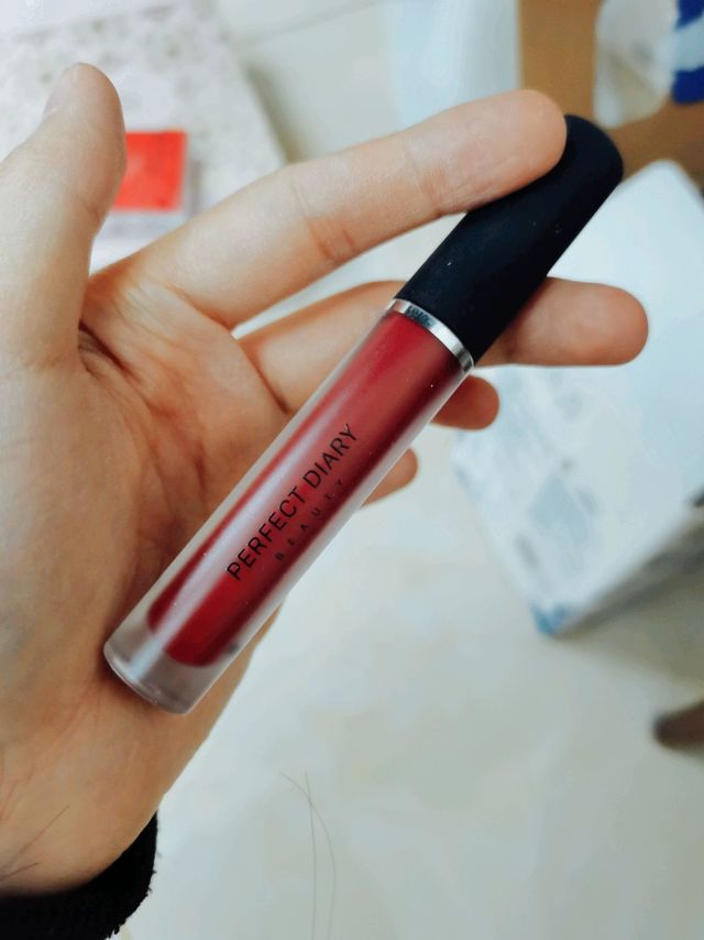 可以不化妆，但不能不涂口红💄