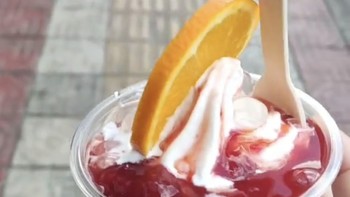 美食 篇八十二：蜜雪冰城新品草莓啵啵杯