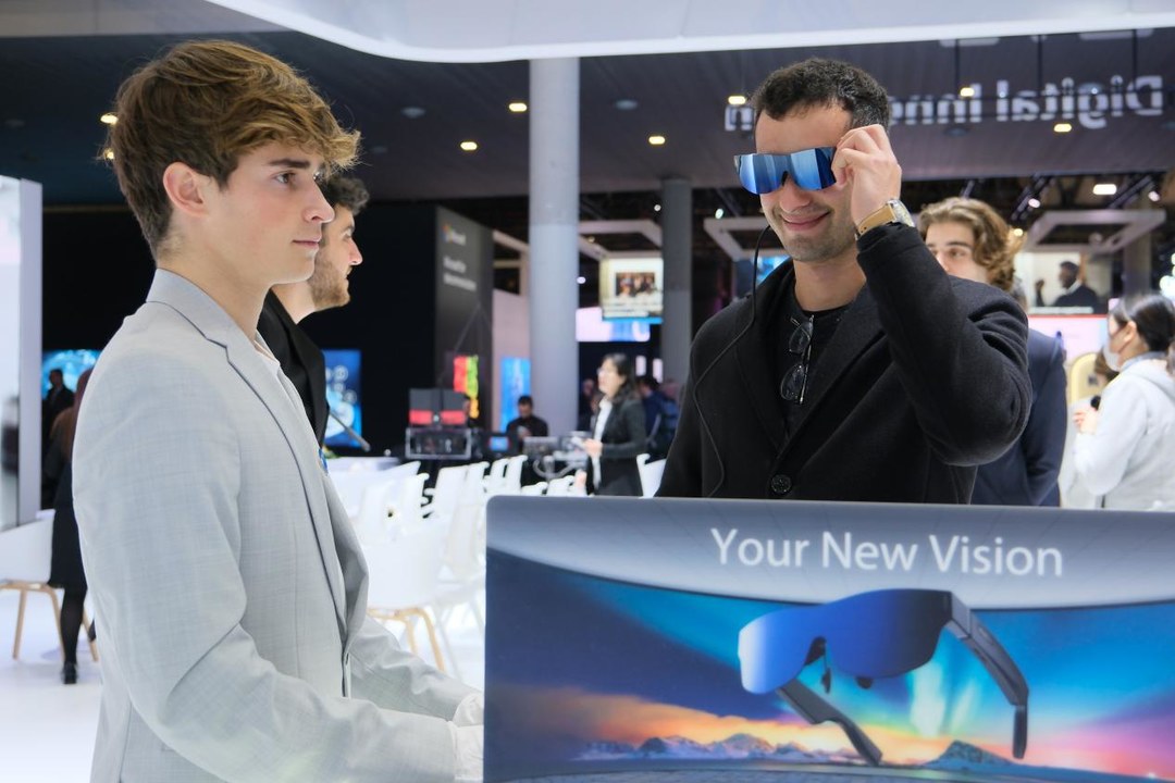 MWC 2023丨中兴发布努比亚 Pad 3D 平板、Neovision Glass 智能 AR 眼镜