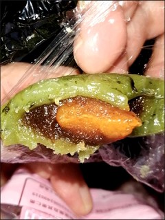 软软糯糯的，里面的馅料超足