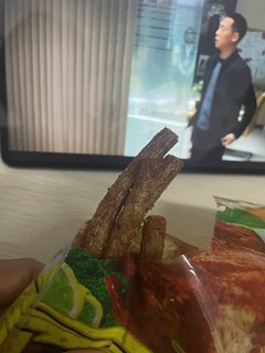 巨巨巨好吃的辣条😋怀旧小零食