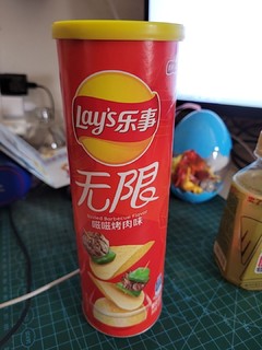 薯片带有滋滋烤肉味