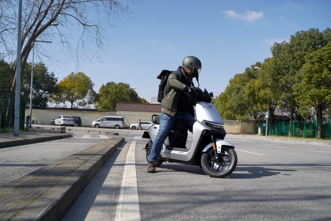 九號電動車怎麼樣 魔都出行神器.入手九號m95c電摩._什麼值得買