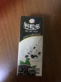 谷粒多的黑谷牛奶超值！！！