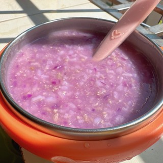 紫甘蓝牛肉粥