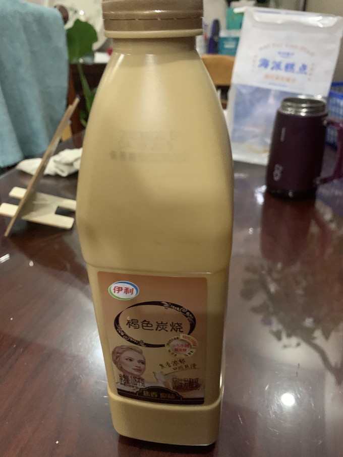 伊利低温酸奶