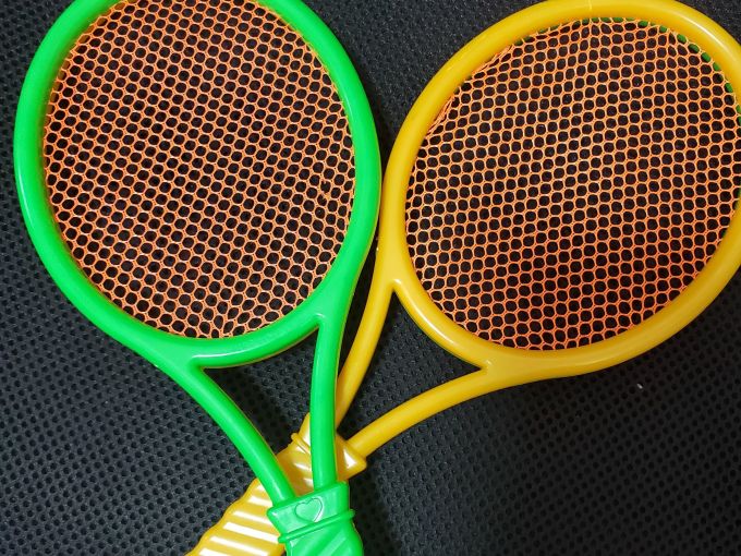 智慧鱼其他健身玩具怎么样 一块钱的儿童球拍,在家也能做运动_什么