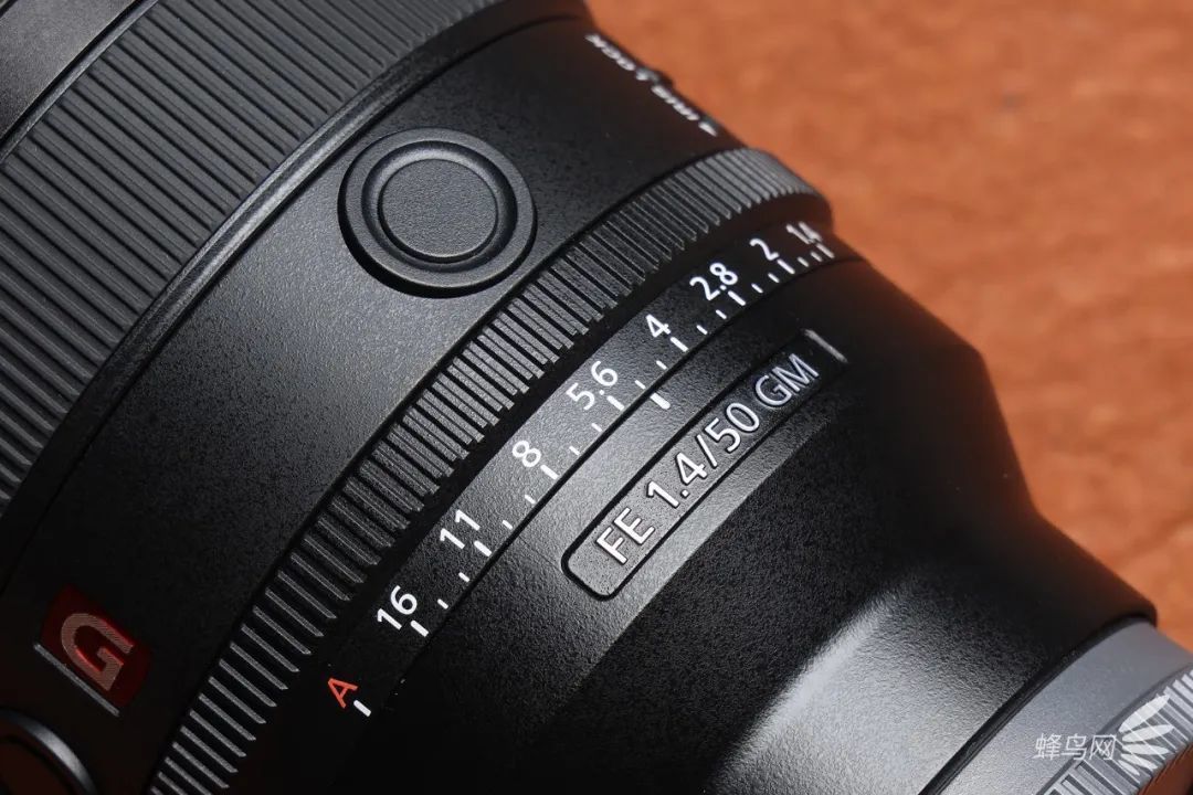 价格不贵又好用的g大师新标头索尼sel50f14gm评测