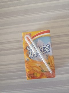 冰红茶冰冰凉凉真的超好喝的