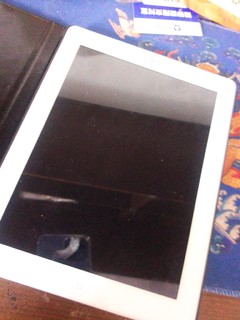 咸鱼入手IPAD 4下车