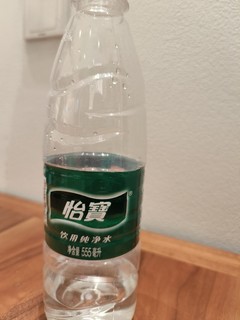 怡宝矿泉水，环保便宜