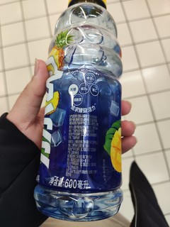 脉动 热带水果味 600ml