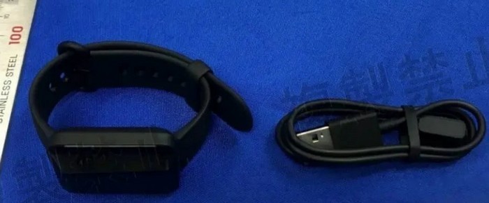 网传丨红米 Redmi Watch 3 Lite 手表通过认证，方形表盘，蓝牙5.0