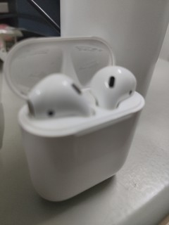 Airpods2代无线耳机很好用✔