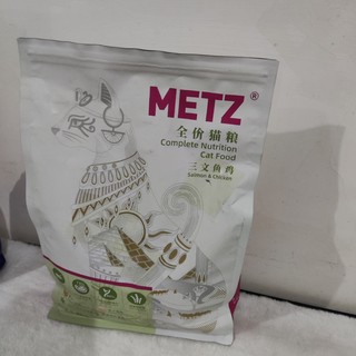 这款猫粮里面的冻干也太多了吧