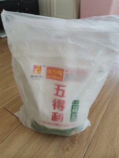 五得利特精小麦粉，包饺子还真不错