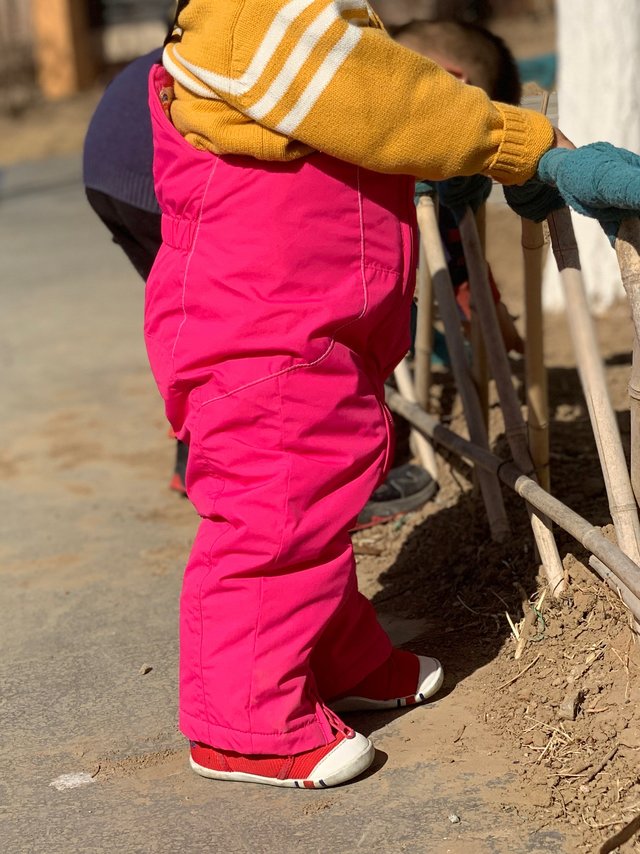 给宝宝买的羽绒裤