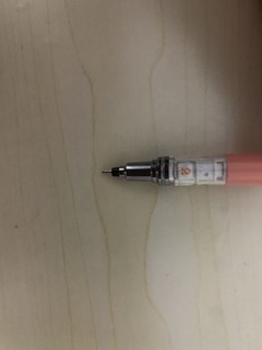 三菱Uni自动旋转出铅的自动铅笔M5-559