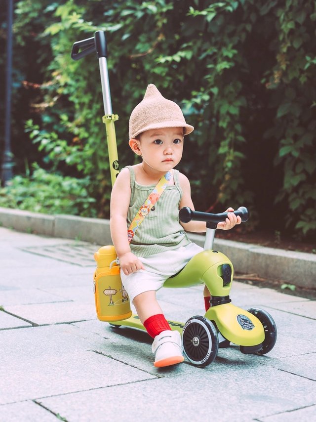 今日炸街装备|九儿的周岁礼🎁