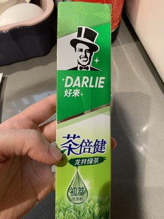 龙井绿茶牙膏