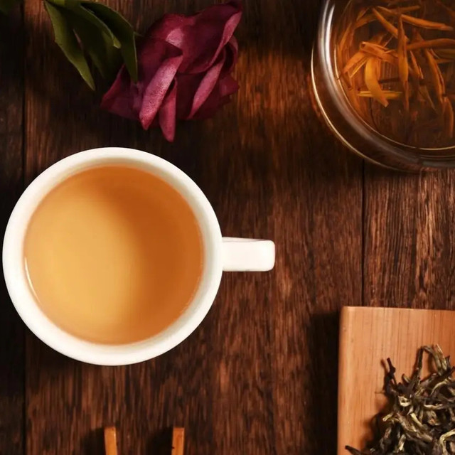 喝京华桂花乌龙茶，告别粗糙的喝茶模式