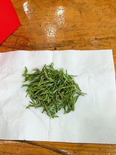 新茶上新｜黄山有佳茗，白毫披身，芽尖峰芒