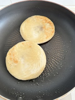 五分钟出锅香喷喷酥皮牛肉馅饼要不要来一口