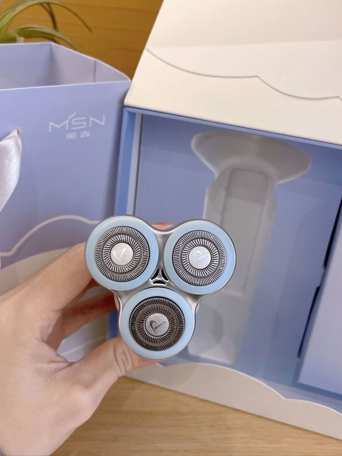 美森电动剃须刀
