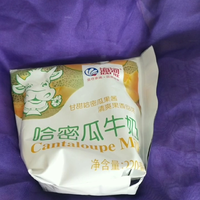 天津本地特产水果牛奶。
