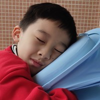 车厘子护脊午睡枕，让孩子们的午休趴睡更舒适健康