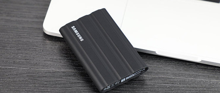 Samsung T7 Shield 4TB 外付けSSD 【防水】 www.obgynegy.com