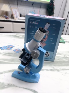 来一个有趣的儿童显微镜