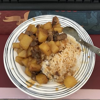 土豆肉酱拌饭真香香