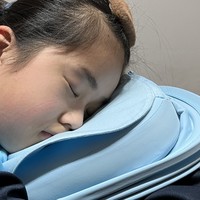 舒适才能睡得好：体验车厘子午睡枕