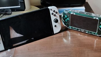 任天堂 Switch VS 索尼PSP 3000怀旧体验