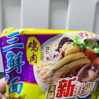 华丰鸡肉三鲜伊面——炒面更好吃！