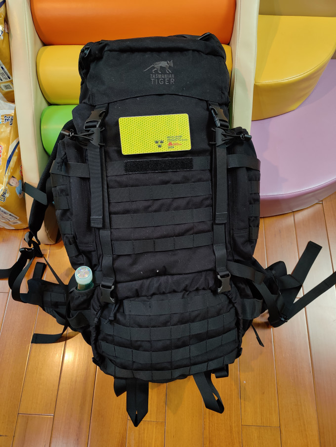 塔虎徒步背包