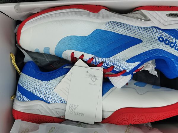 99的羽毛球鞋盲盒，开出翻倍，这波不亏